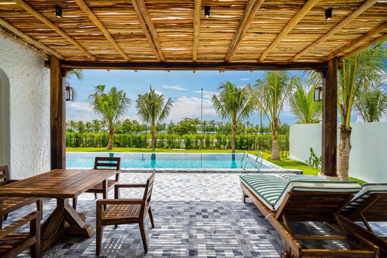 Stelia Beach Resort Туїхоа Екстер'єр фото