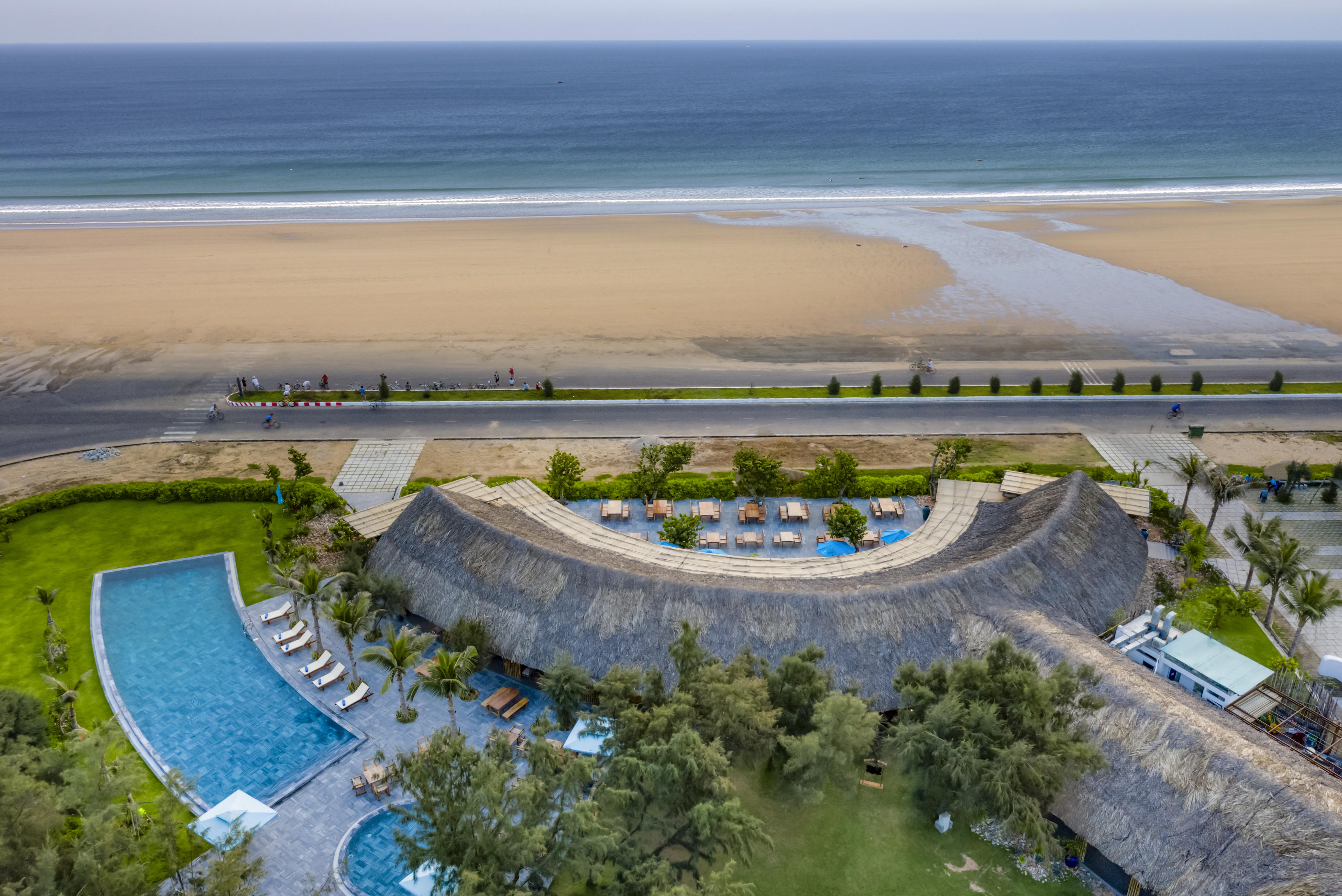 Stelia Beach Resort Туїхоа Екстер'єр фото