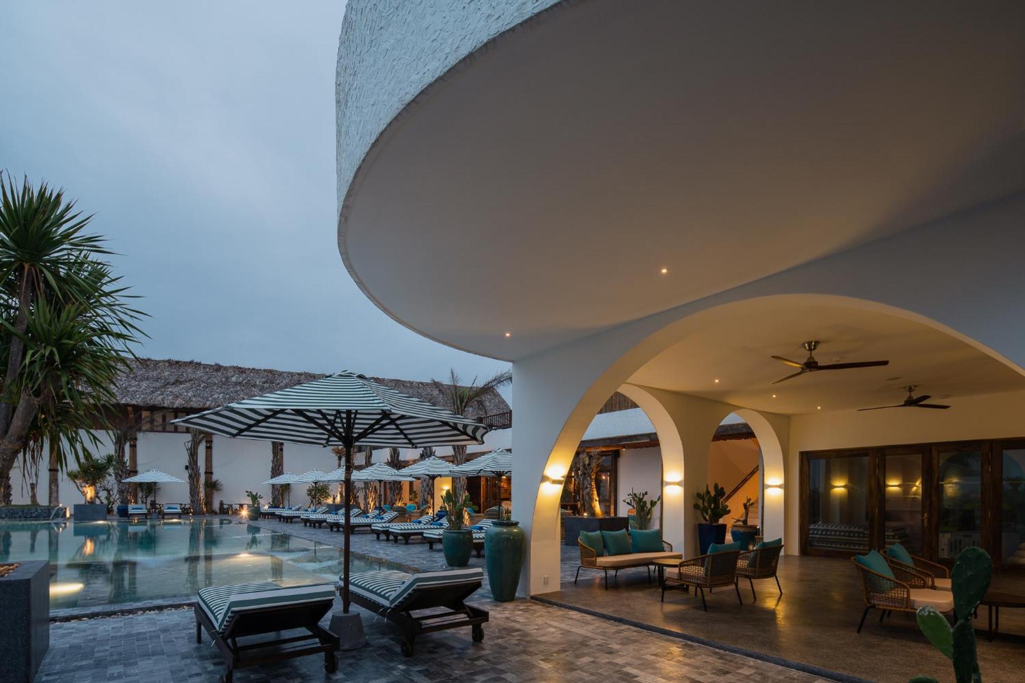 Stelia Beach Resort Туїхоа Екстер'єр фото